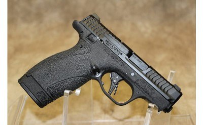 Smith & Wesson Bodyguard 2.0 - Image 2 of 11