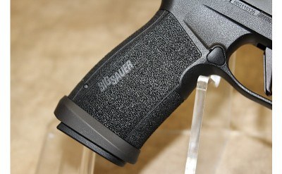SIG Sauer P365 Macro - Image 4 of 11