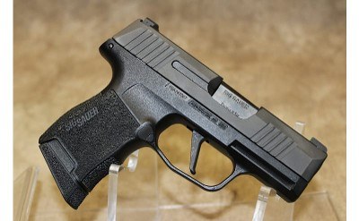 SIG Sauer P365 - Image 2 of 11