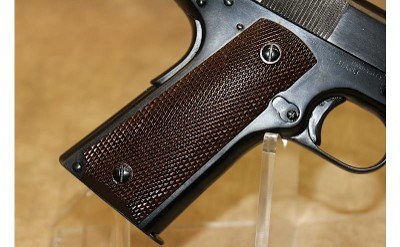 Colt 1911 - Image 6 of 12
