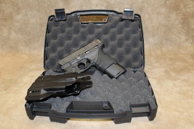Smith & Wesson M&P9 Shield - Image 1 of 11