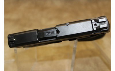 Smith & Wesson M&P9 Shield - Image 7 of 11