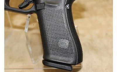 Glock 17 Gen5 - Image 7 of 10