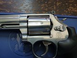 Smith and Wesson 686-4 357 Mag. 6" Barrel - 7 of 15