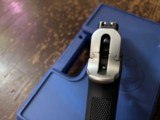 Smith and Wesson 4046 40 S&W - 14 of 15