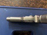 Smith and Wesson 4046 40 S&W - 9 of 15