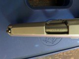Smith and Wesson 4046 40 S&W - 11 of 15