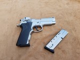 Smith & Wesson, Model 4006, 40 Caliber, Semi-Automatic Pistol - 3 of 8