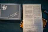 Smith & Wesson Model 39 -
9mm 1971 with extra magazine and original box and papers - 2 of 10
