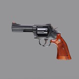 Smith & Wesson Model 586 .357 Magnum 4