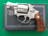 S&W Model 60 No Dash, Pinned w/Box, Papers, NICE! - 1 of 14