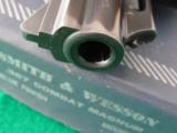 S&W Model 19 Pinned & Recessed Snubby 357 Mag w/Box, NICE! 19-3 - 2 of 15