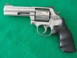 S&W 686 686-5 357 MAG Seven Shot 4" CA OK! - 2 of 8