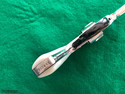 S&W Safety Hammerless 32 Nickel Mother of Pearl NICE! CA OK! - Image 6 of 10