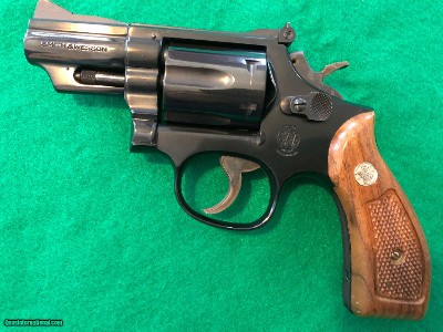 S&W Model 19 19-4 Snubby 2-1/2