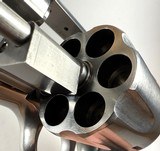 PERFORMANCE CENTER SMITH AND WESSON 625-6 LEW HORTON 1-131 - 14 of 15