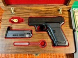 Rare! Heckler & Koch P7 M10 LE Pistole CAT. 7454 W/ Custom Walnut HK Case - 1 of 20