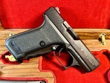 Rare! Heckler & Koch P7 M10 LE Pistole CAT. 7454 W/ Custom Walnut HK Case - 2 of 20