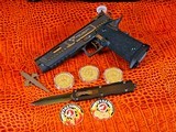 TARAN TACTICAL TTI JW3 COMBAT MASTER 9MM SIGHT-BLOCK CUSTOM DISPLAY CASE TARAN JOHN WICK 3 PISTOL MARFIONE CUSTOM OTF KNIFE STI - 6 of 20