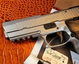 SIG SAUER P226 X-SHORT CLASSIC MASTERSHOP GERMAN PISTOL WITH TWO SETS OF SIG MASTERSHOP GRIPS - 10 of 20