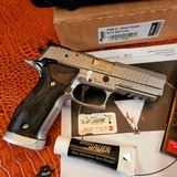 SIG SAUER P226 X-SHORT CLASSIC MASTERSHOP GERMAN PISTOL WITH TWO SETS OF SIG MASTERSHOP GRIPS - 2 of 20
