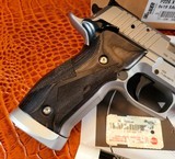 SIG SAUER P226 X-SHORT CLASSIC MASTERSHOP GERMAN PISTOL WITH TWO SETS OF SIG MASTERSHOP GRIPS - 7 of 20