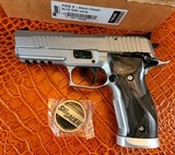 SIG SAUER P226 X-SHORT CLASSIC MASTERSHOP GERMAN PISTOL WITH TWO SETS OF SIG MASTERSHOP GRIPS - 16 of 20