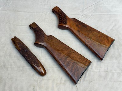 Browning SA22 Grade iii Wood Skip-Line Checkered High Grade Stocks and Forearm