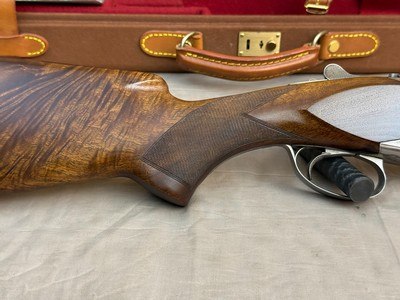 Excellent 1984 Belgian Browning Superposed B4 Grade Signed by E. Vos 12ga 27.5