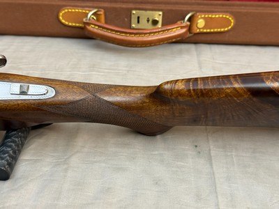 Excellent 1984 Belgian Browning Superposed B4 Grade Signed by E. Vos 12ga 27.5