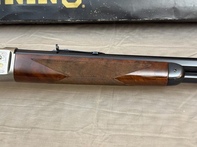 Browning 1886 High Grade .45-70 in Original Box Signed by T. Mori - Image 5 of 25