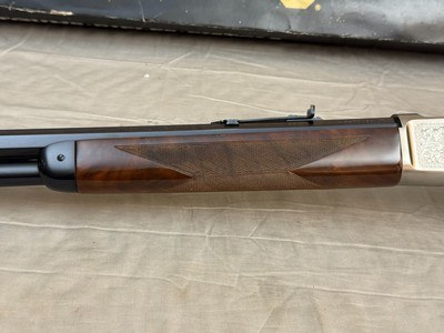 Browning 1886 High Grade .45-70 in Original Box Signed by T. Mori - Image 15 of 25