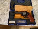 Smith & Wesson Model 327PD Lightweight - 1 of 5