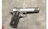 TAURUS 1911. DUAL TONE IN .45 ACP - 1 of 2