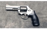 Smith & Wesson ~ 686-6 ~ .357 Magnum - 2 of 2