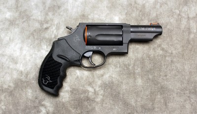 Taurus ~ The Judge ~ .45 Colt / .410 Bore