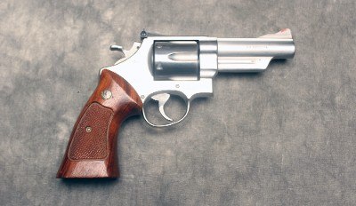 Smith & Wesson ~ 629-1 ~ .44 Magnum