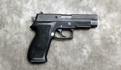 SIG Sauer ~ P220 ~ .45 Auto