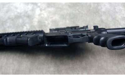 Smith & Wesson ~ M&P15-22 ~ .22 Long Rifle - Image 10 of 10