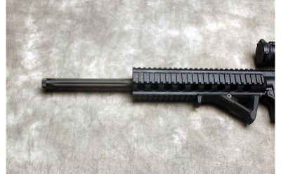 Smith & Wesson ~ M&P15-22 ~ .22 Long Rifle - Image 7 of 10