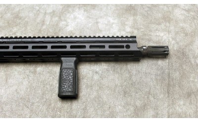 Daniel Defense ~ DDM4 ~ 5.56 NATO - Image 4 of 10