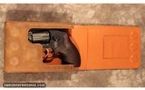 Smith & Wesson~432-UC~.32 H&R Magnum - 5 of 5