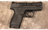 Smith & Wesson~M&P Shield 40~.40 S&W - 1 of 4