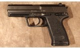 H&K ~ USP ~ .40 S&W - 2 of 2