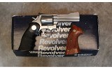 Smith & Wesson~686 (No dash) - 4 of 5