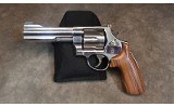 Smith & Wesson~629-6 Classic - 2 of 4