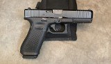 Glock~17 Gen 5 - 1 of 5