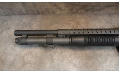 Mossberg~590 - Image 7 of 7