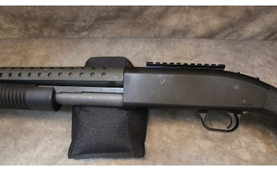 Mossberg~590 - Image 6 of 7