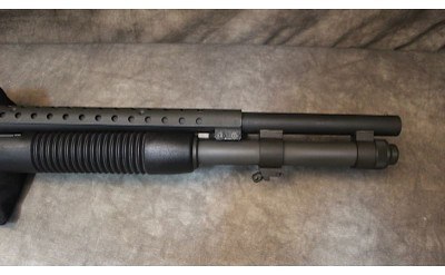 Mossberg~590 - Image 4 of 7